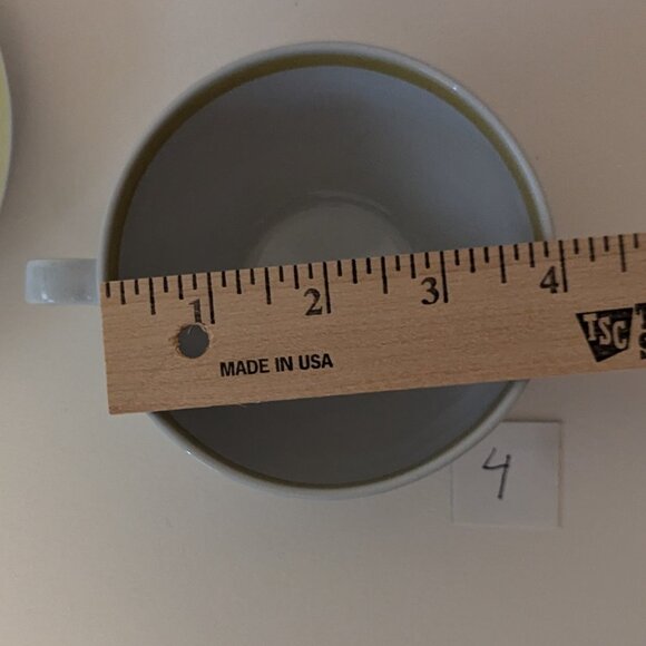 Vintage Handpainted Arabia Finland Windflower Teacup and Saucer - Picture 10 of 11